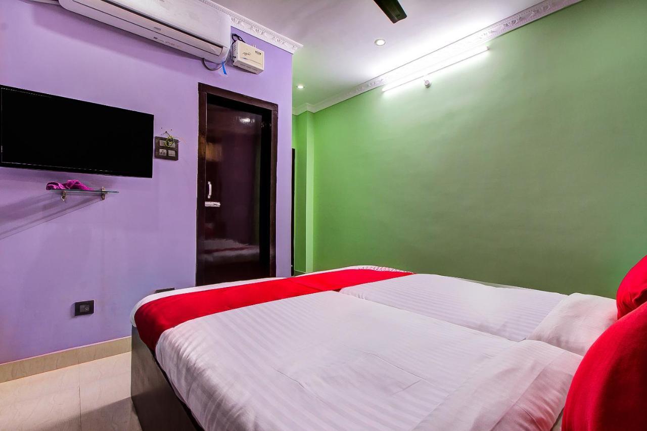 Oyo 13927 Green View Guest House Dispur Exterior photo